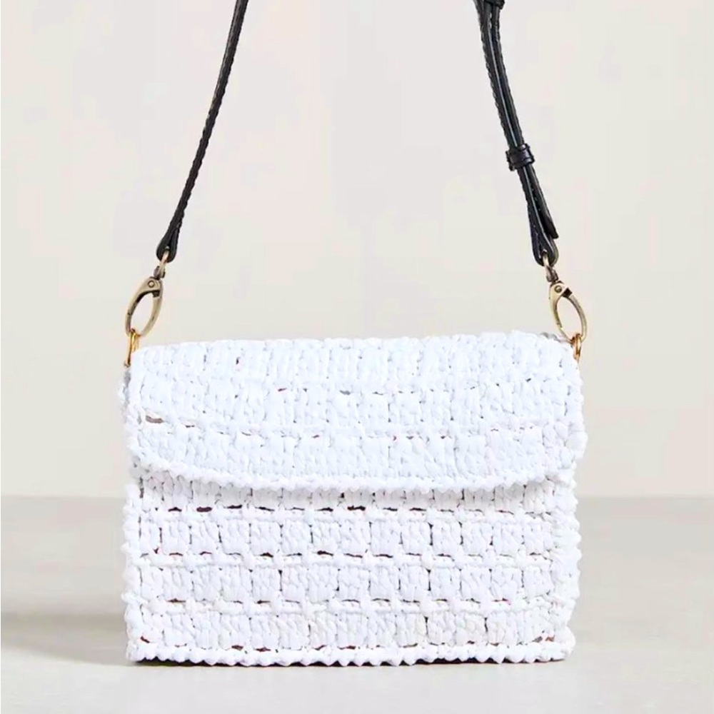 Carrie Forbes helm Raffia purse